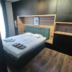 New Transilvania Blue Daire *